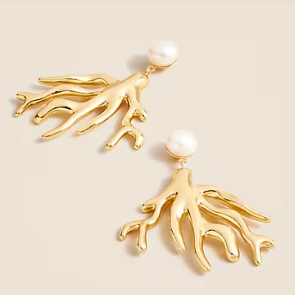 J. Crew Coral freshwater pearl stud earrings, NWT - Picture 2 of 3